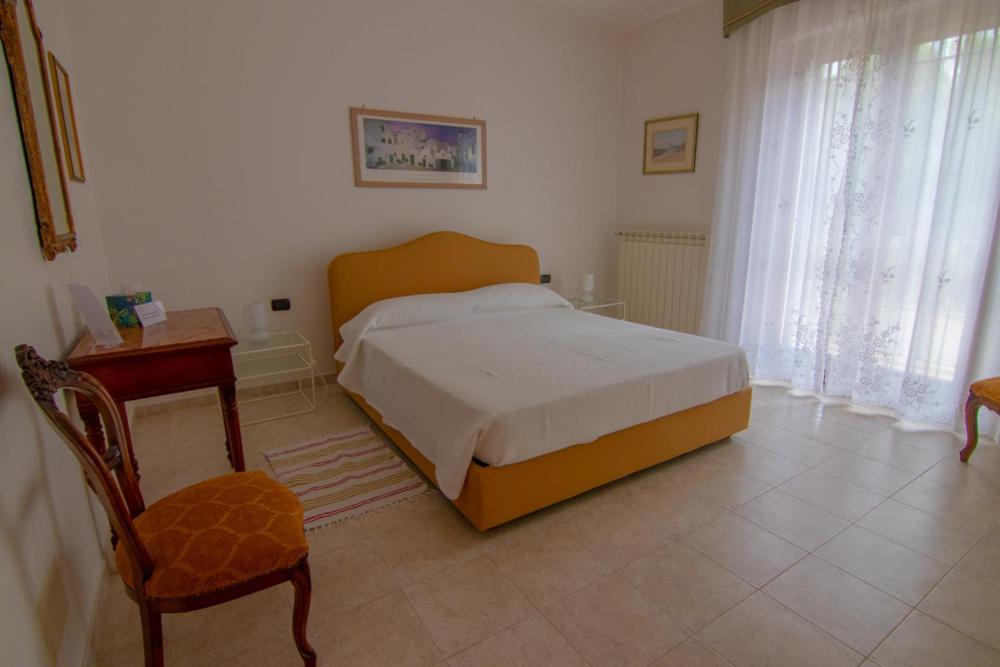 La Volpina Bed and Breakfast Martina Franca Exteriör bild