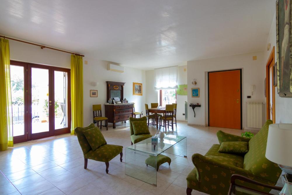 La Volpina Bed and Breakfast Martina Franca Exteriör bild